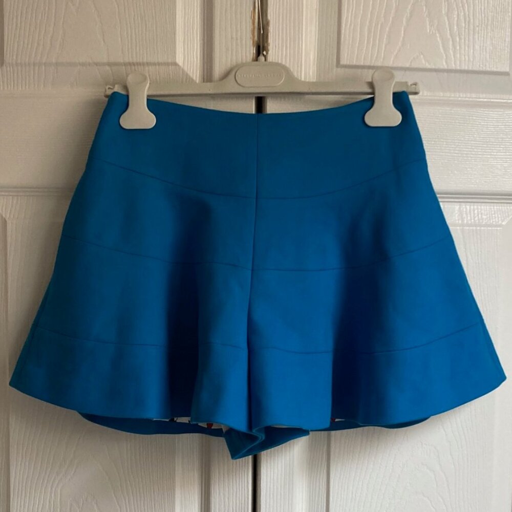 Flared winter shorts